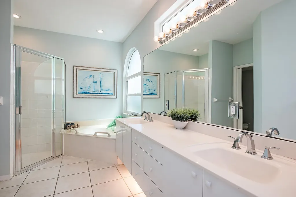 1281 Aruba Court Marco Island FL 34145