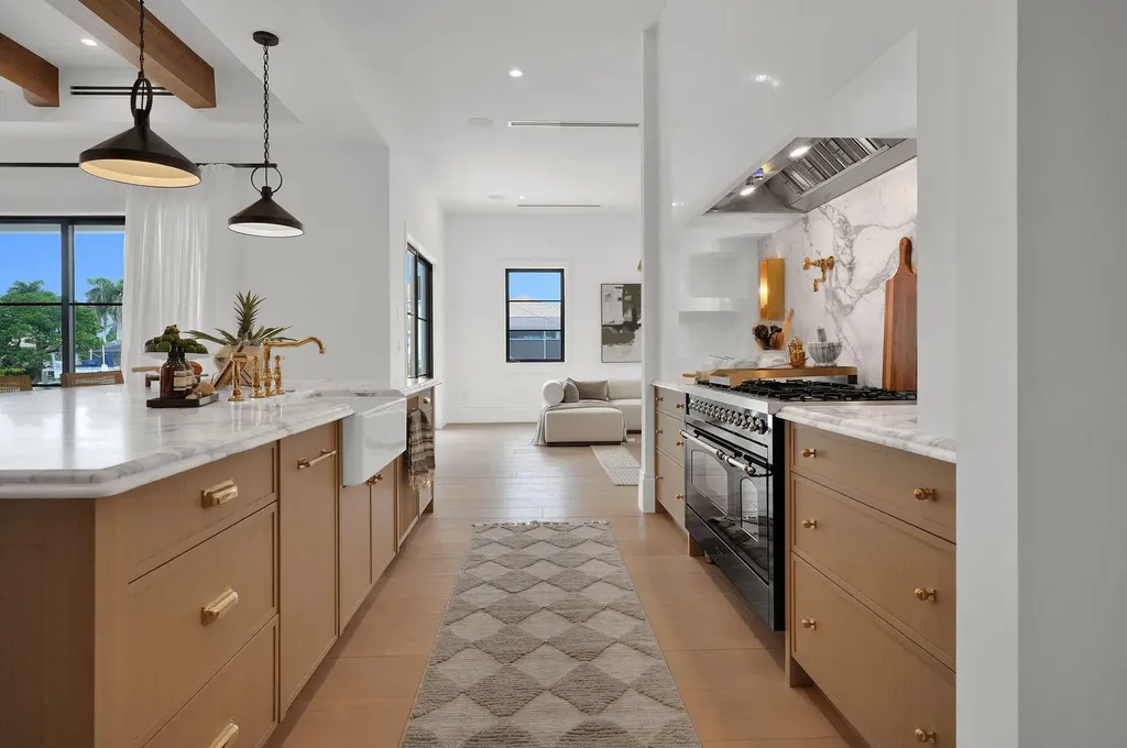 839 Chestnut Court Marco Island FL 34145