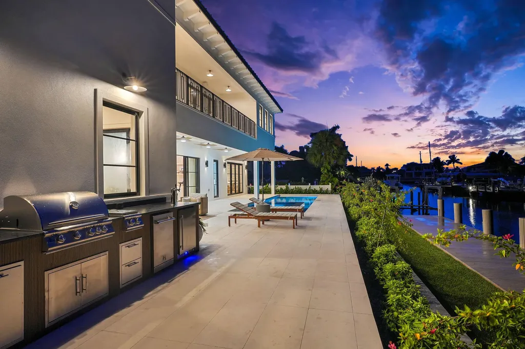 839 Chestnut Court Marco Island FL 34145