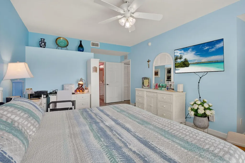 25080 Peacock Lane Naples FL 34114