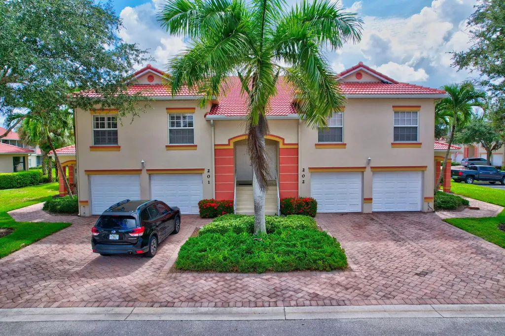 25080 Peacock Lane Naples FL 34114