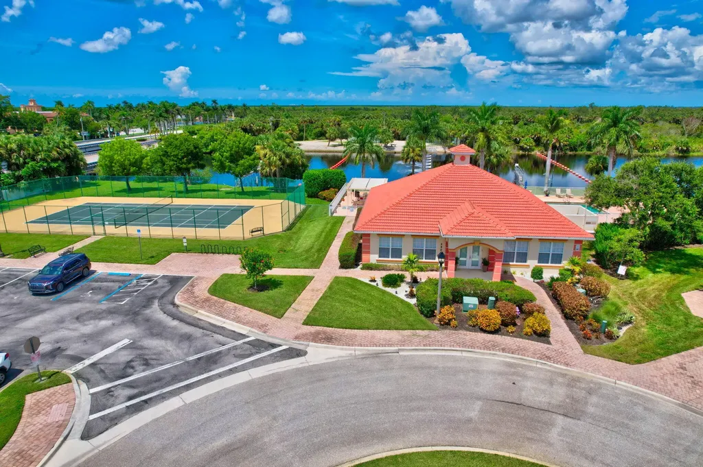 25080 Peacock Lane Naples FL 34114