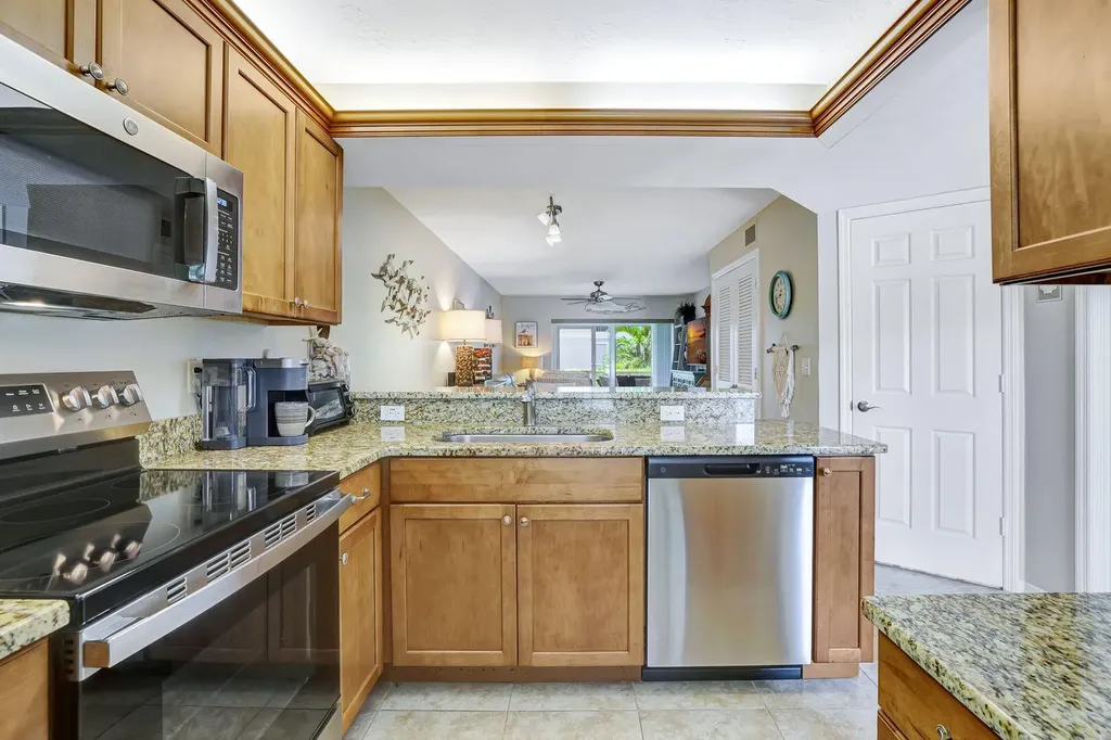 721 W Elkcam Circle Marco Island FL 34145