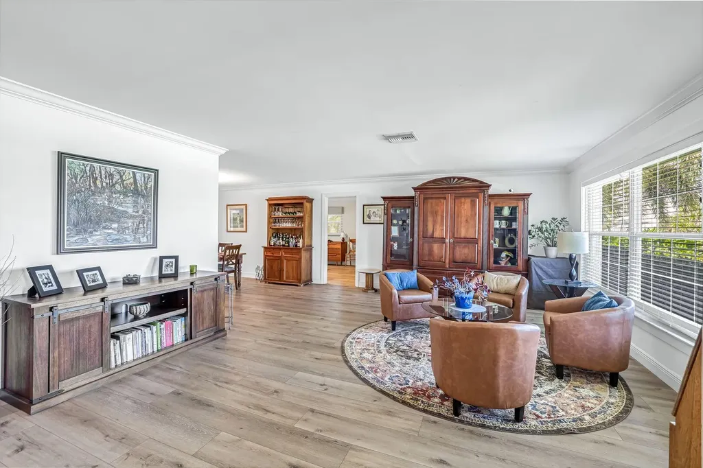 401 Panay Avenue Naples FL 34113