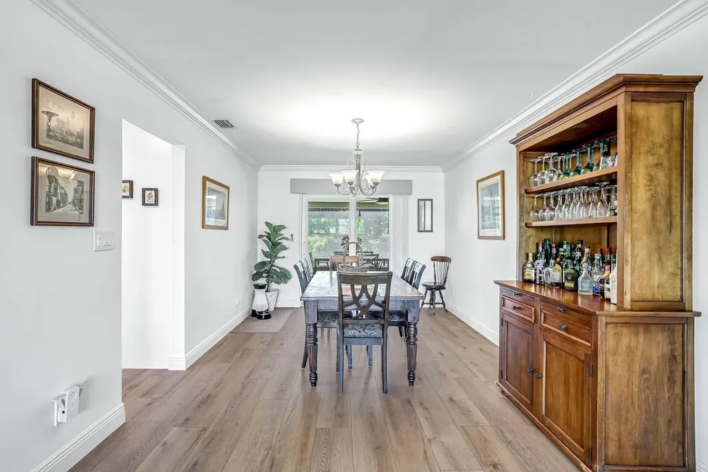 401 Panay Avenue Naples FL 34113