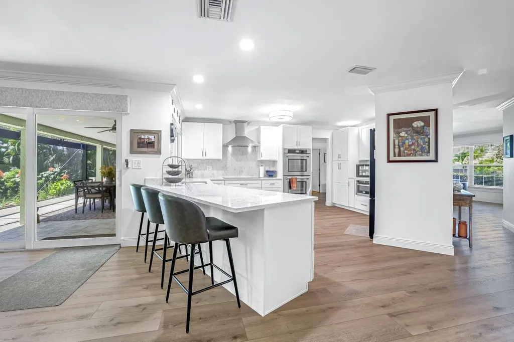 401 Panay Avenue Naples FL 34113