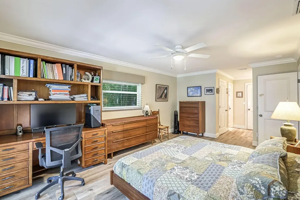 401 Panay Avenue Naples FL 34113