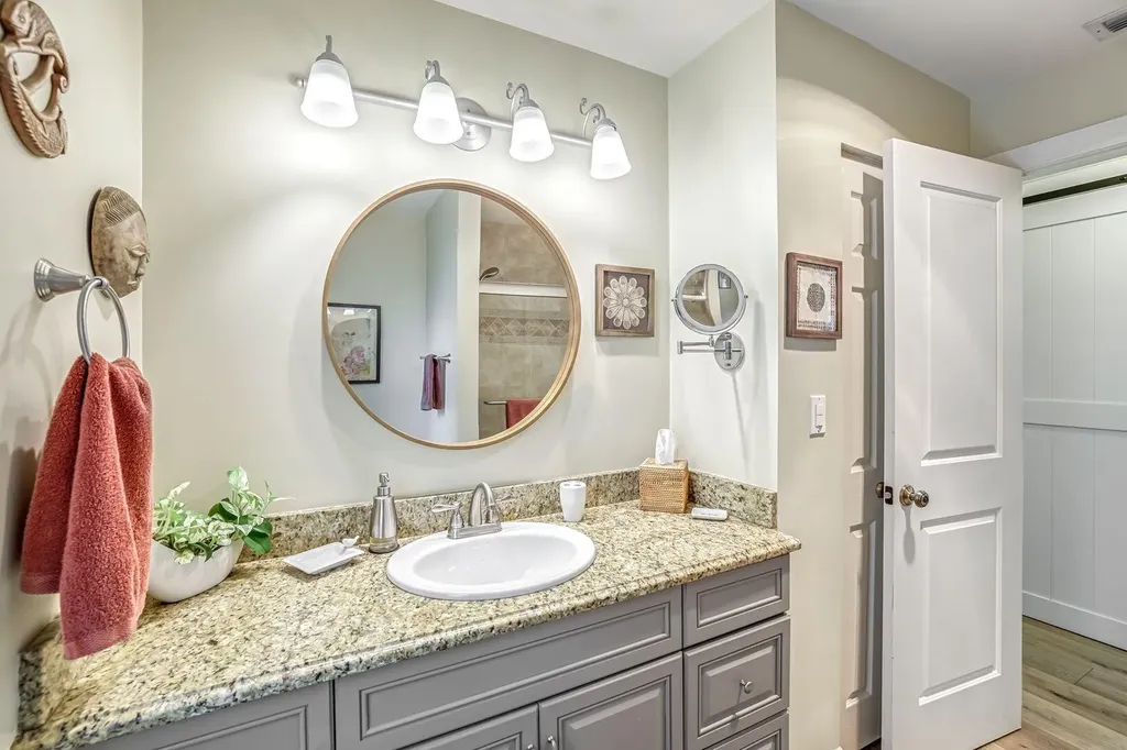 401 Panay Avenue Naples FL 34113