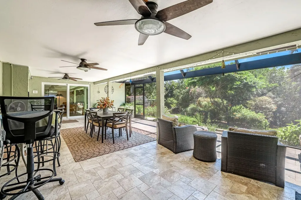 401 Panay Avenue Naples FL 34113