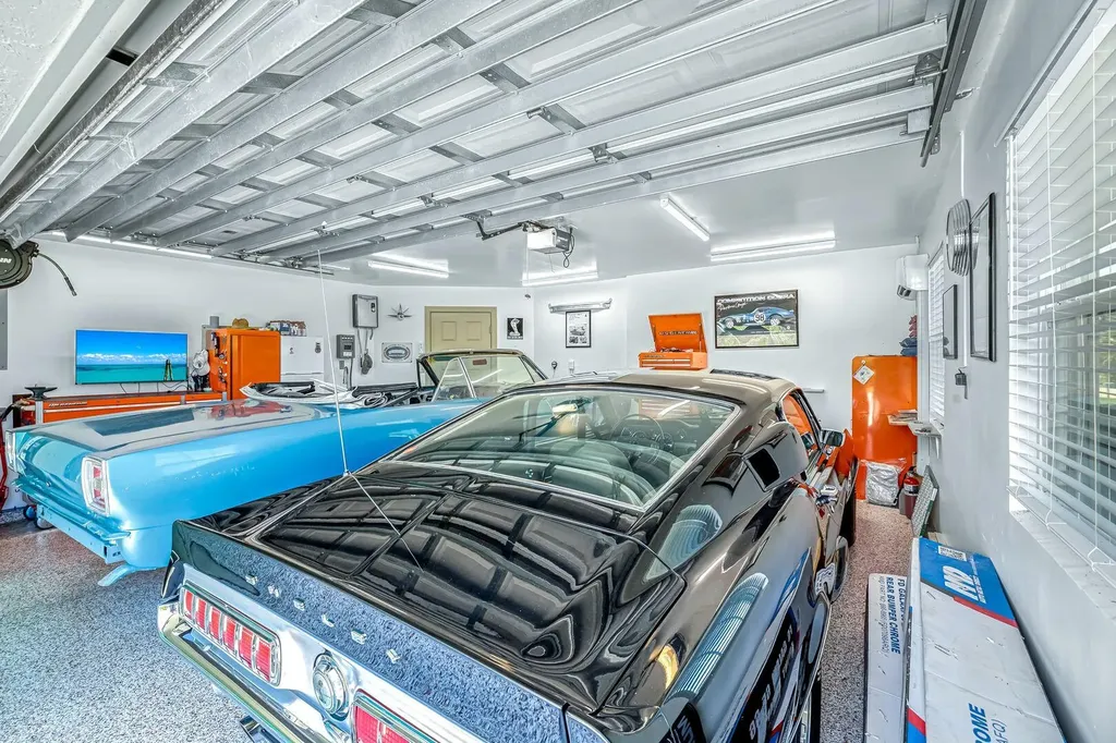 401 Panay Avenue Naples FL 34113