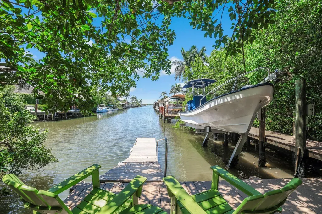 401 Panay Avenue Naples FL 34113