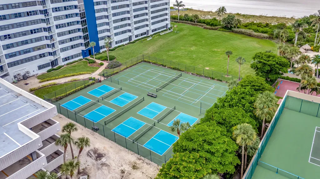58 N Collier Marco Island FL 34145