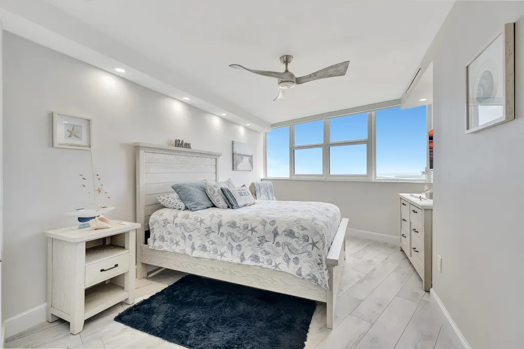 58 N Collier Marco Island FL 34145