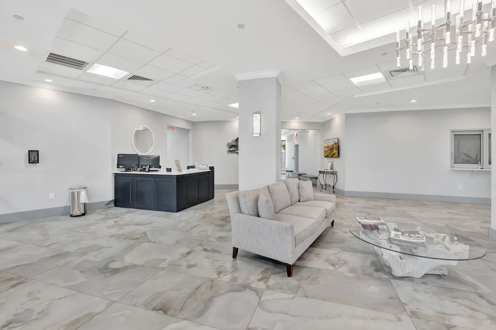 58 N Collier Marco Island FL 34145