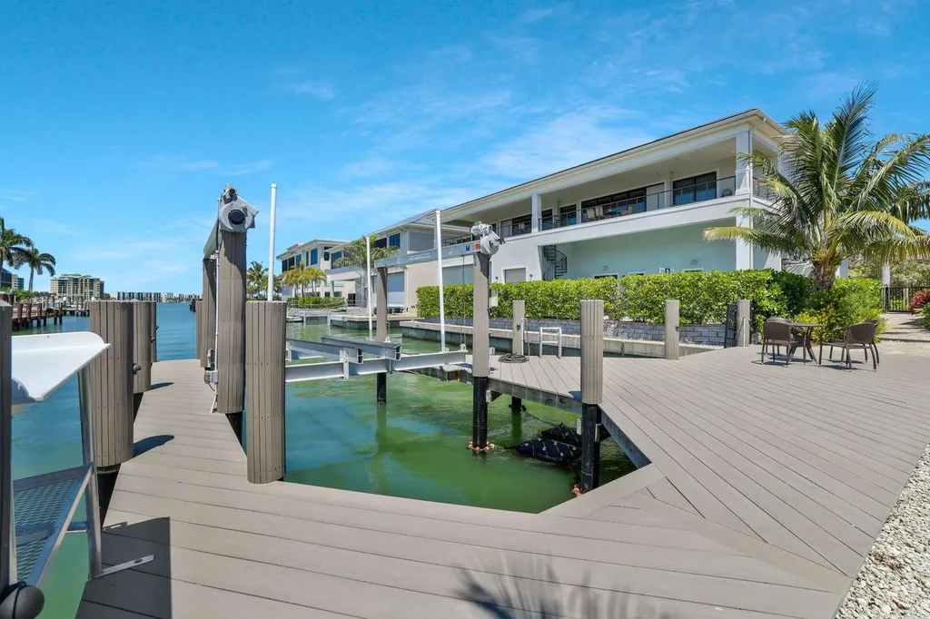 1200 Orange Court Marco Island FL 34145