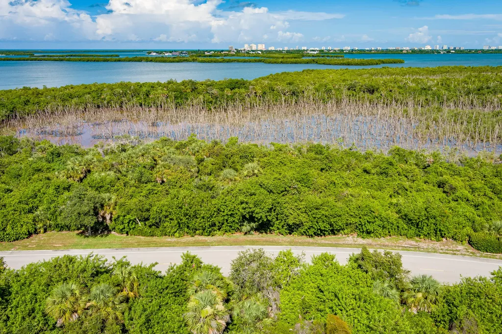 821 Whiskey Creek Drive Marco Island FL 34145