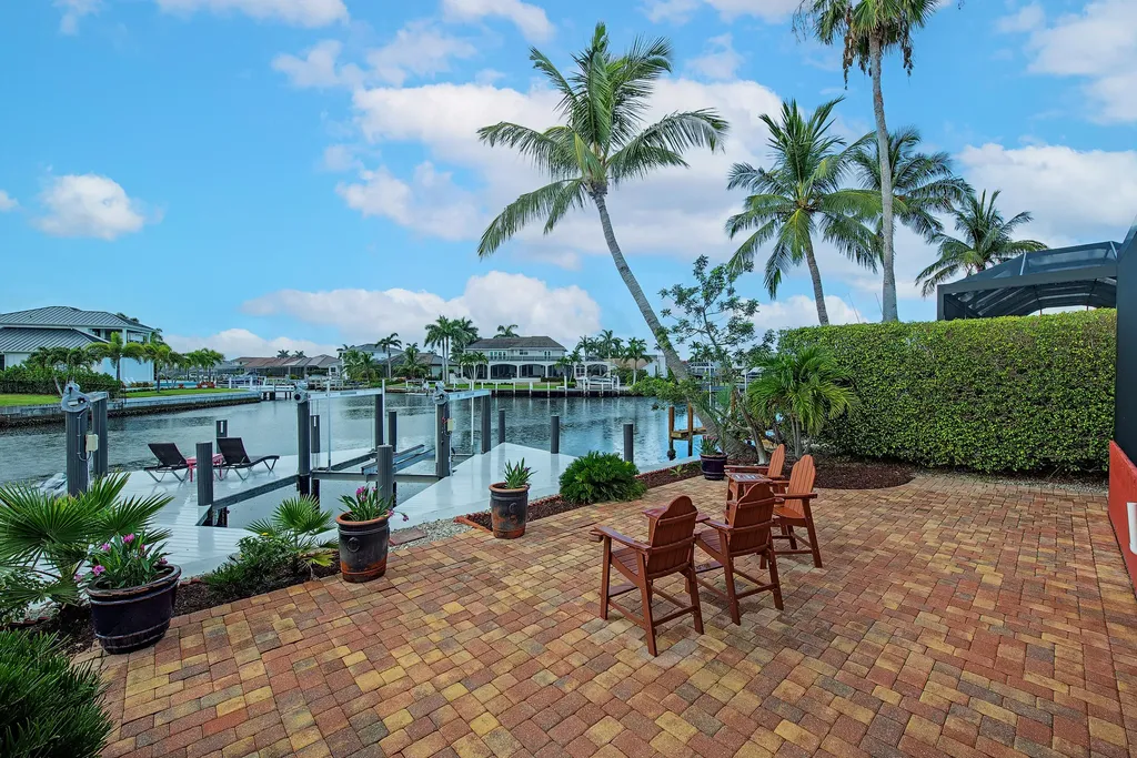 919 S Joy Circle Marco Island FL 34145