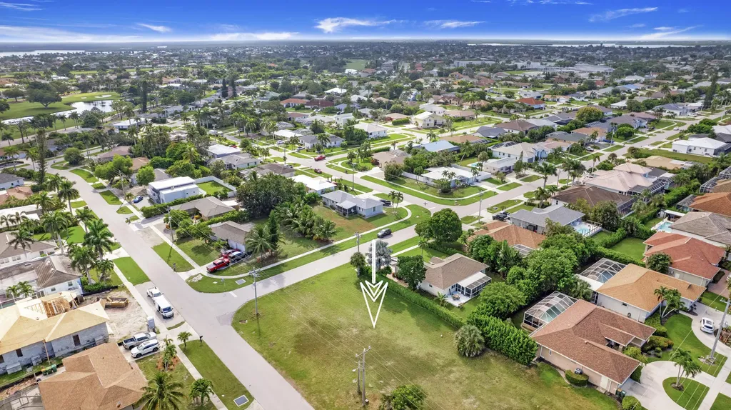 276 Tahiti Road Marco Island FL 34145