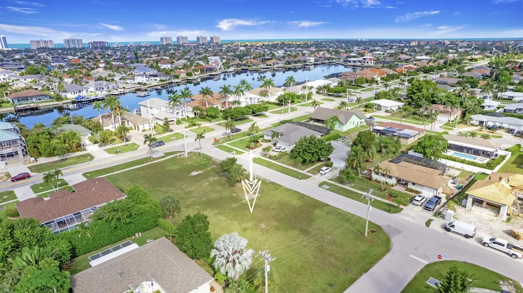 276 Tahiti Road Marco Island FL 34145