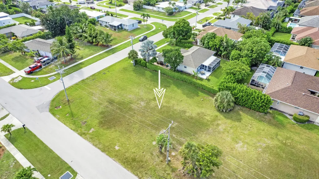 276 Tahiti Road Marco Island FL 34145