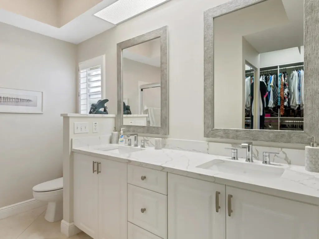 5807 Greenwood Circle Naples FL 34112