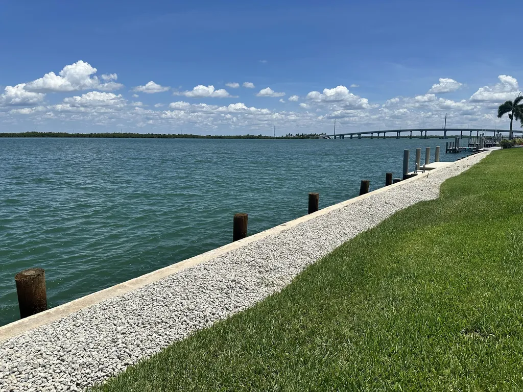 1268 Laurel Court Marco Island FL 34145