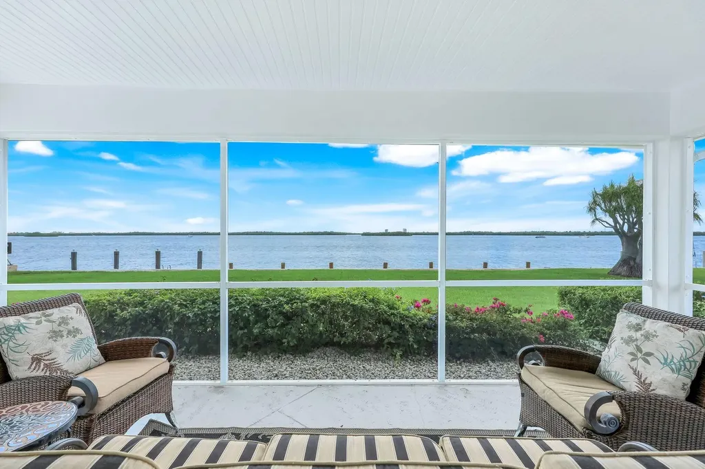 1268 Laurel Court Marco Island FL 34145