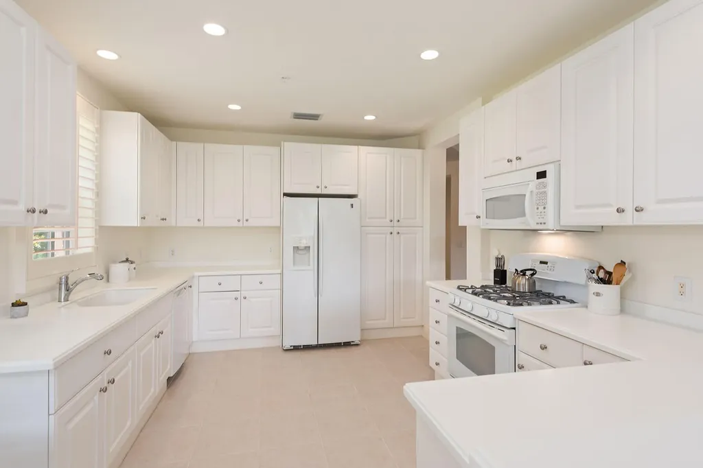 9223 Corfu Court Naples FL 34114