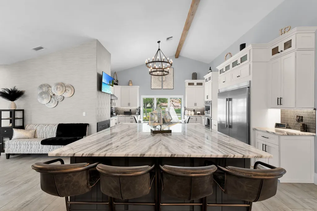 123 Newport Drive Naples FL 34114