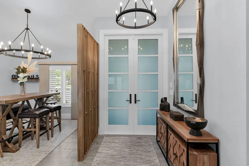 123 Newport Drive Naples FL 34114