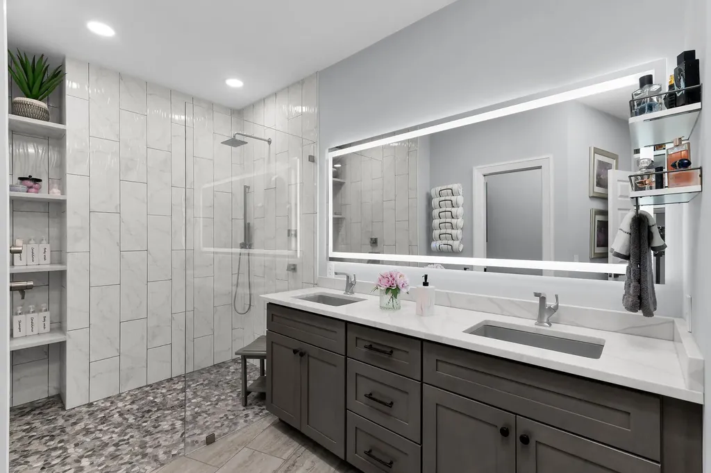 123 Newport Drive Naples FL 34114