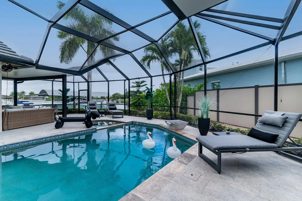 123 Newport Drive Naples FL 34114