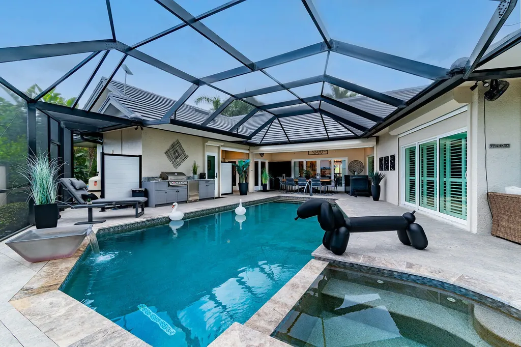 123 Newport Drive Naples FL 34114