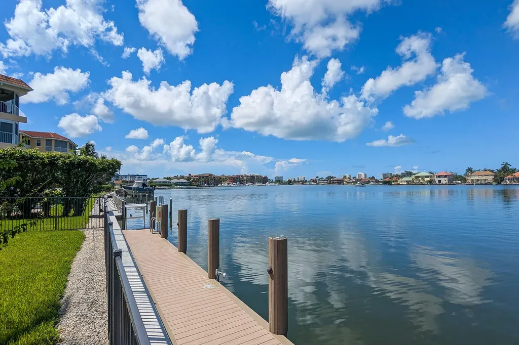 838 W Elkcam Circle Marco Island FL 34145