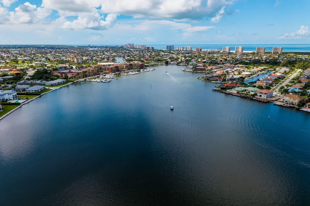 838 W Elkcam Circle Marco Island FL 34145