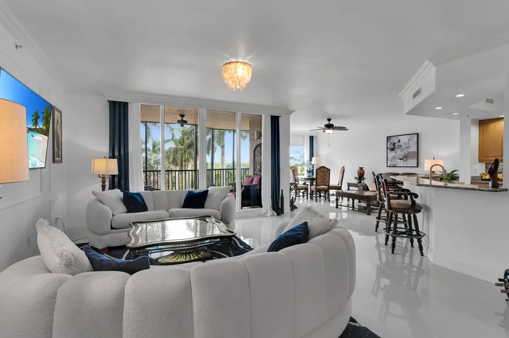 1060 Borghese Lane Naples FL 34114