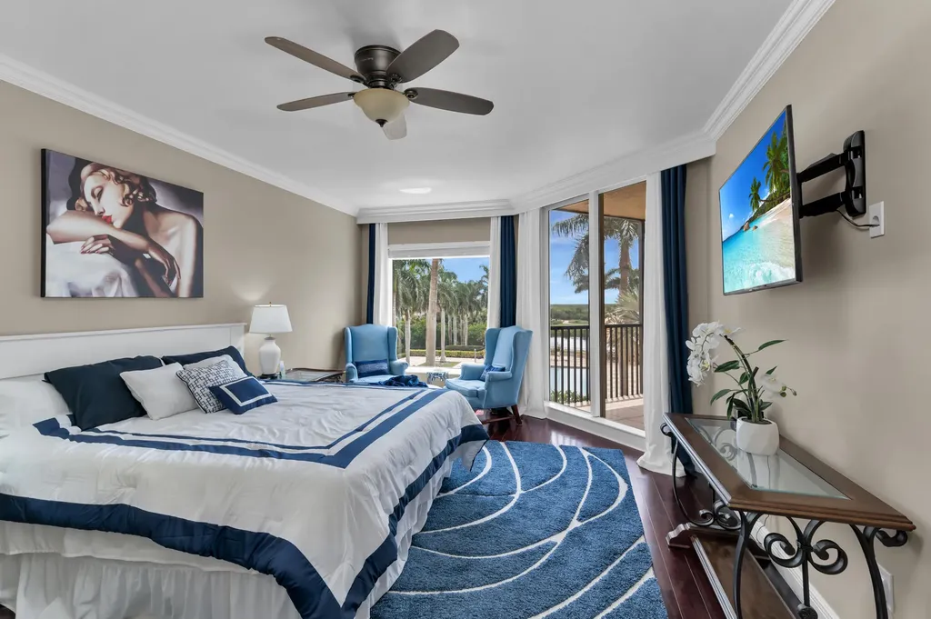 1060 Borghese Lane Naples FL 34114