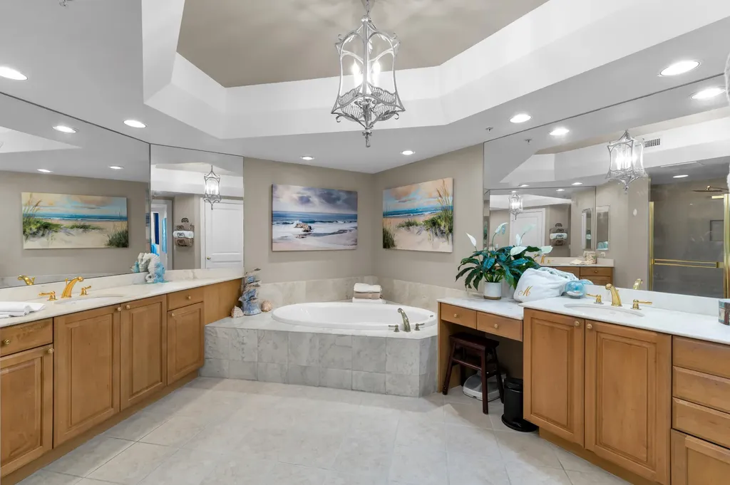 1060 Borghese Lane Naples FL 34114