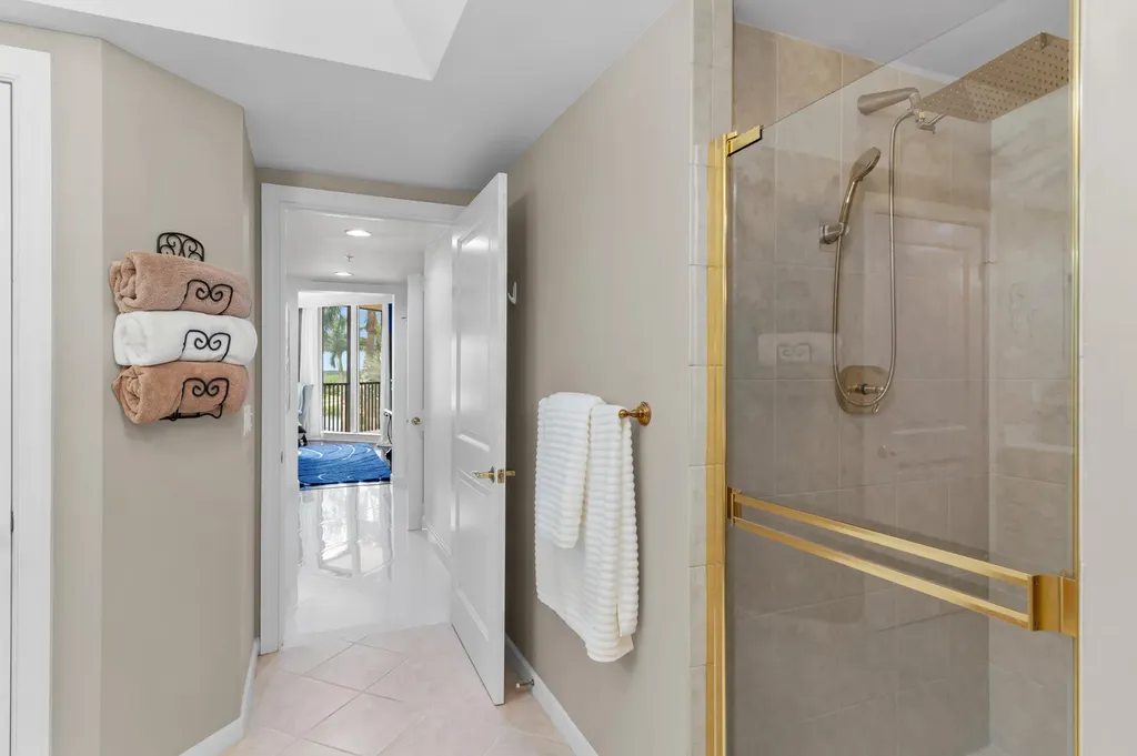 1060 Borghese Lane Naples FL 34114