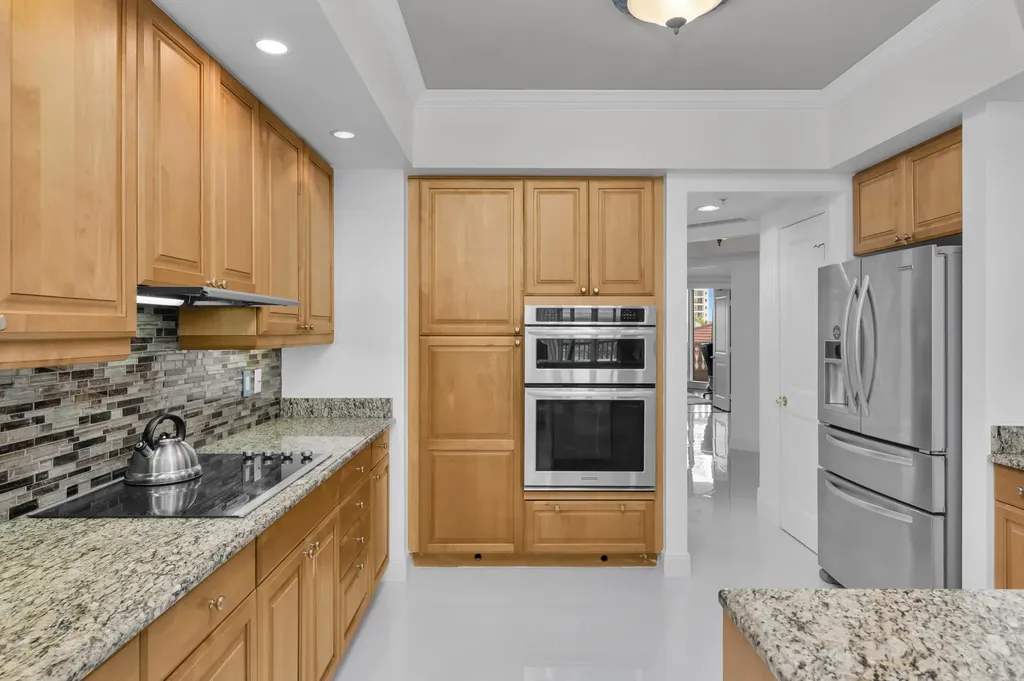 1060 Borghese Lane Naples FL 34114