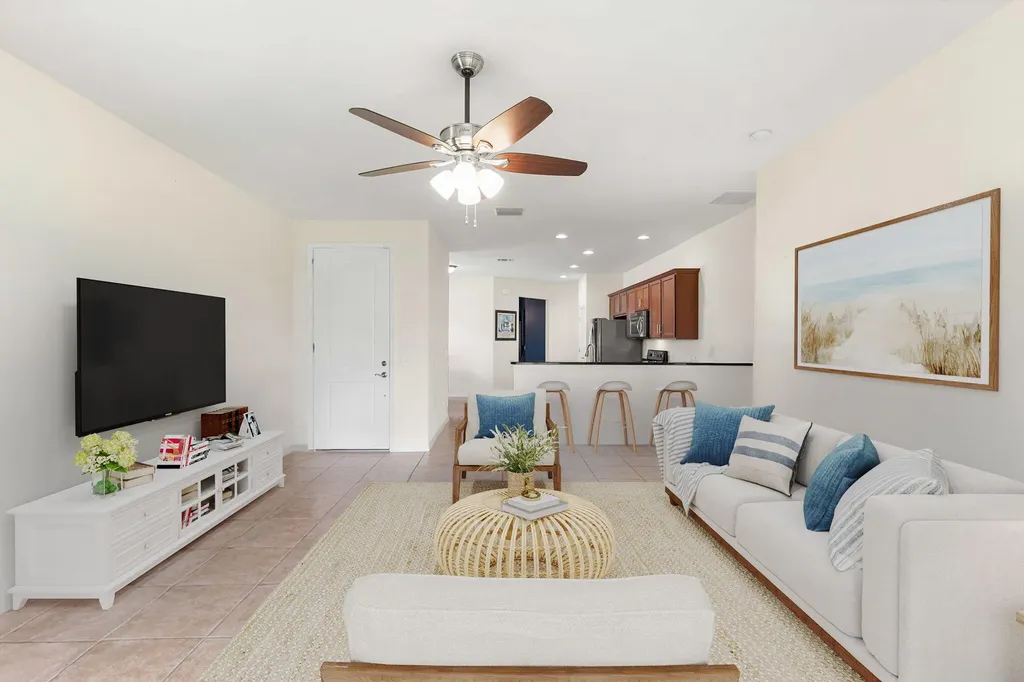 1570 Oceania Drive Naples FL 34113