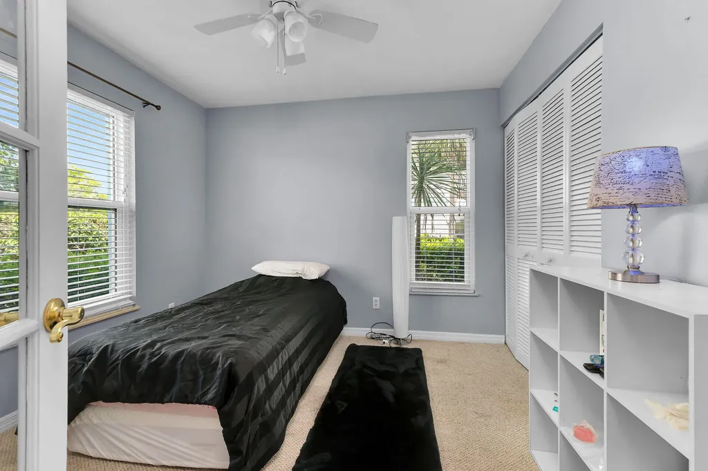 1385 Mainsail Drive Naples FL 34114