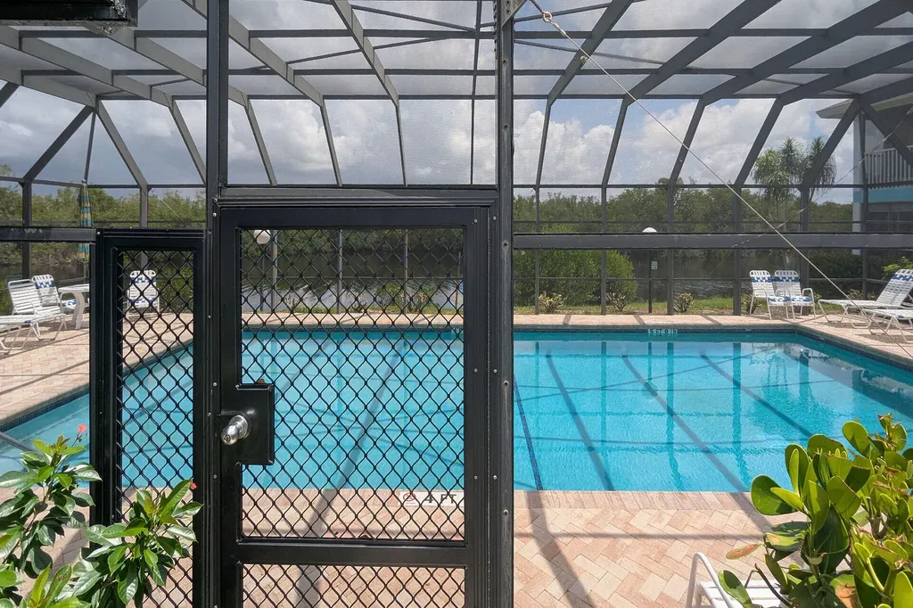 1385 Mainsail Drive Naples FL 34114