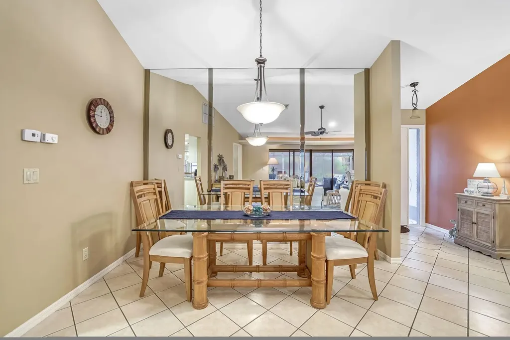 3097 Round Table Lane Naples FL 34112