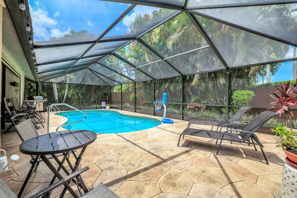 3097 Round Table Lane Naples FL 34112