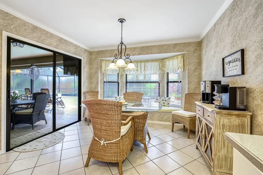 3097 Round Table Lane Naples FL 34112