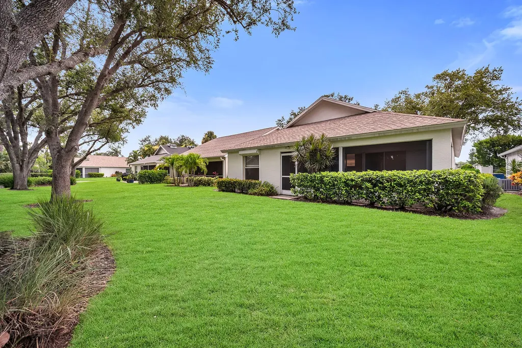 25490 Fairway Dunes Court Bonita Springs FL 34135