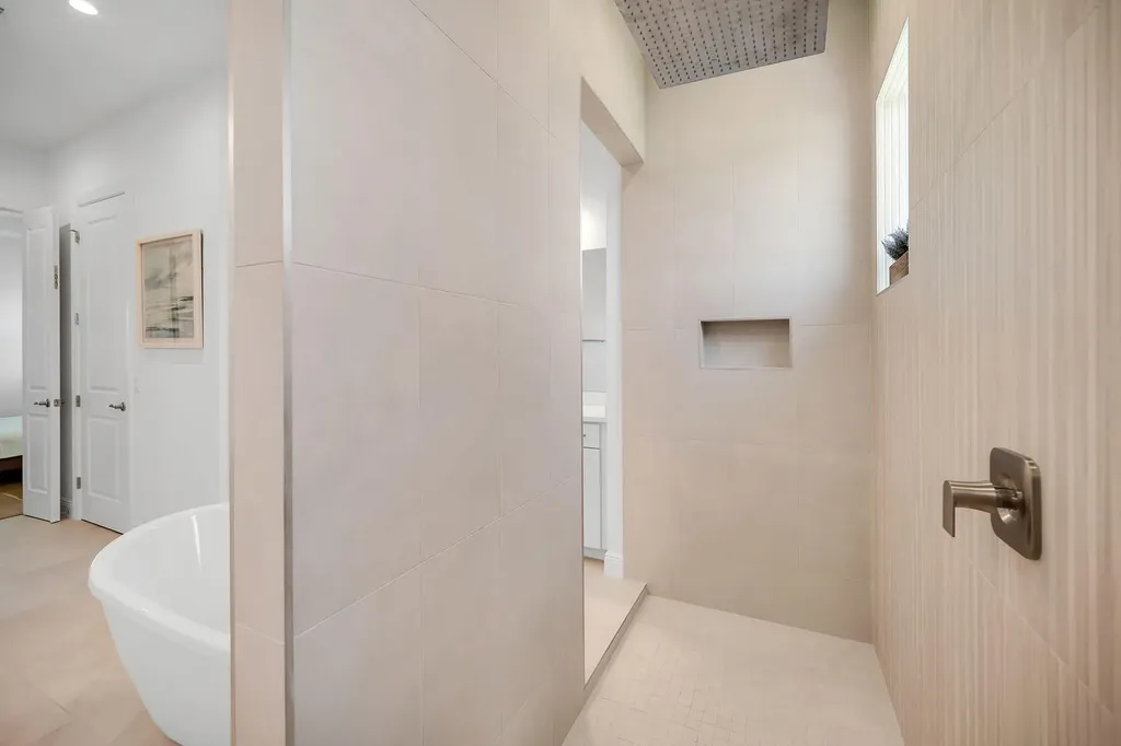 4584 W Alhambra Circle Naples FL 34103