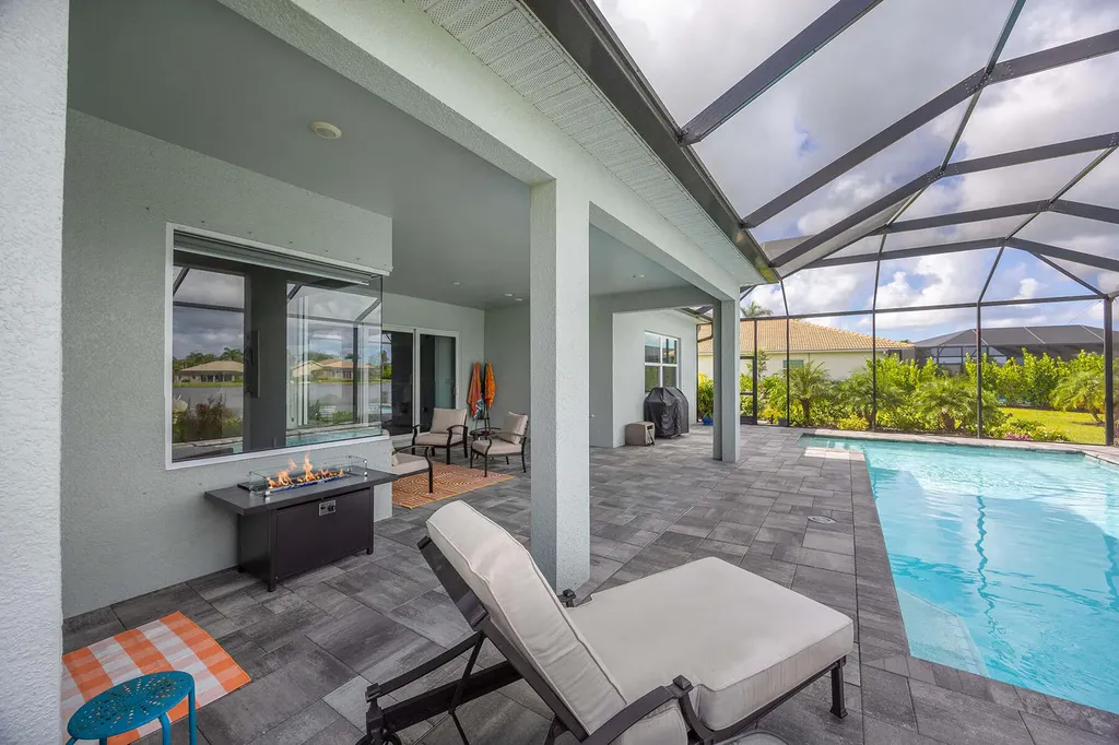 18652 Royal Hammock Boulevard Naples FL 34114