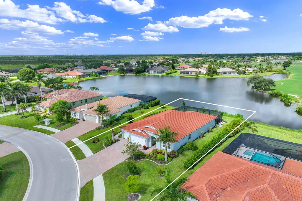 18652 Royal Hammock Boulevard Naples FL 34114